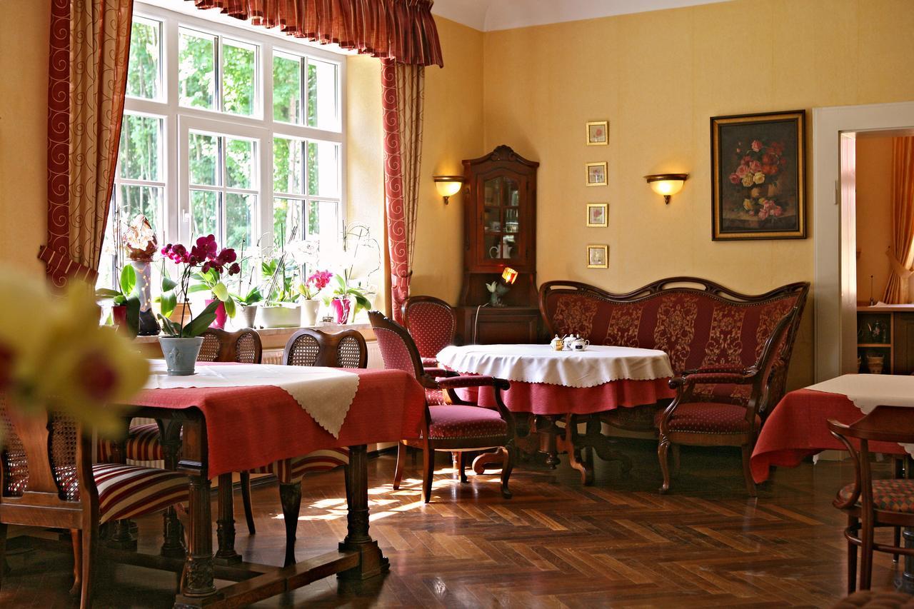 Rhoen Hotel Waldcafe St. Georg Staatsbad Brückenau Eksteriør billede