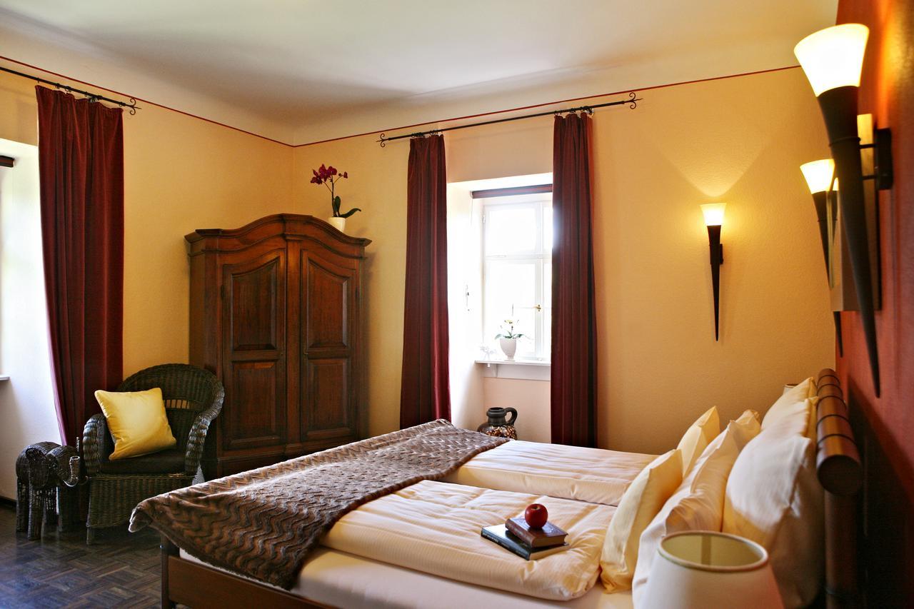Rhoen Hotel Waldcafe St. Georg Staatsbad Brückenau Eksteriør billede